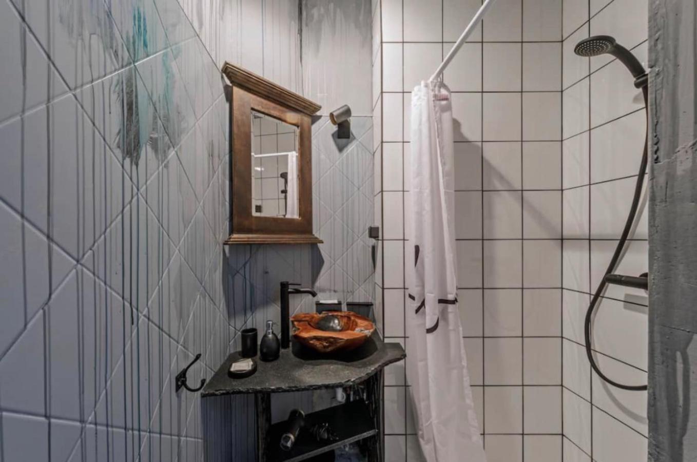 Old Town Hideaway Apartament
